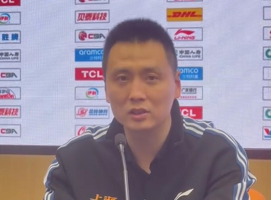 卢伟:胜利献给寿星王哲林;古德温瞒着我吃止痛药上场让我很感动