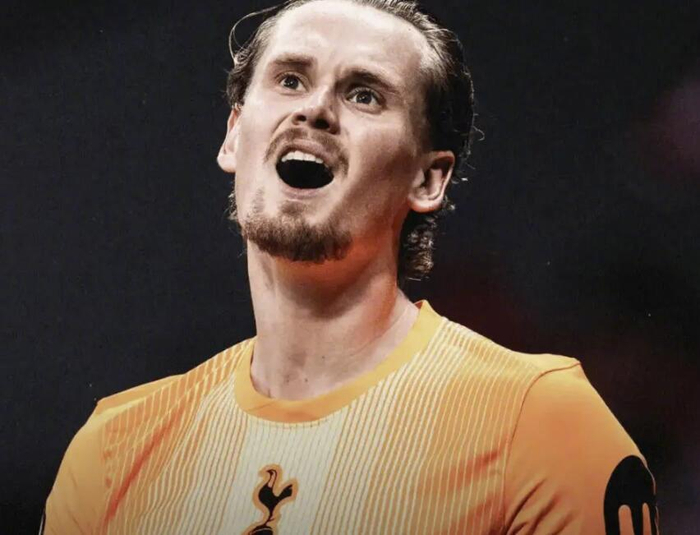 开云官方网站-马竞5-2热刺,图多尔换门将引争议,舒梅切尔批其毁球员生涯|彼得·舒梅切尔|托特纳姆热刺|马德里竞技|曼联|比赛_新浪体育_新浪新闻