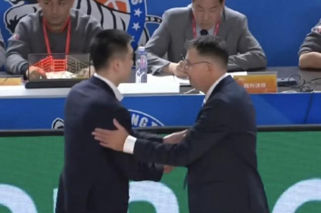 开云官方网站-表现糟糕!辽媒点评辽宁队末节仅收获4分:CBA历史罕见